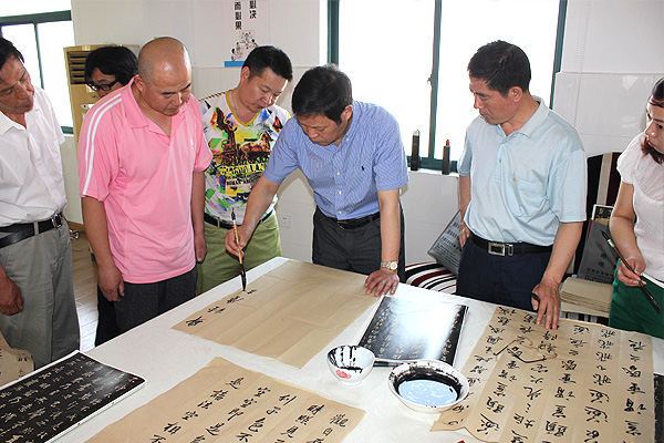 中國人民大學、北京師范大學王學嶺書法工作室在安邦集團面授會(圖2)